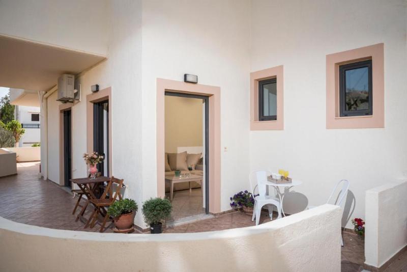 Mear Apartments And Studios Gialos  Zewnętrze zdjęcie